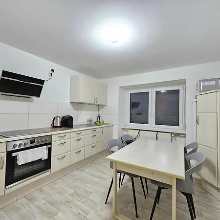 Wohnreich Mitte - 1a - 2-zimmerwohnung Alloggio in famiglia