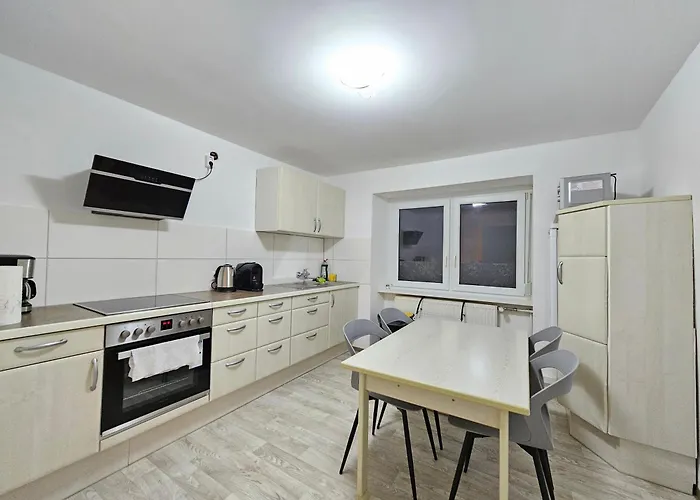 Wohnreich Mitte - 1a - 2-zimmerwohnung 民宿